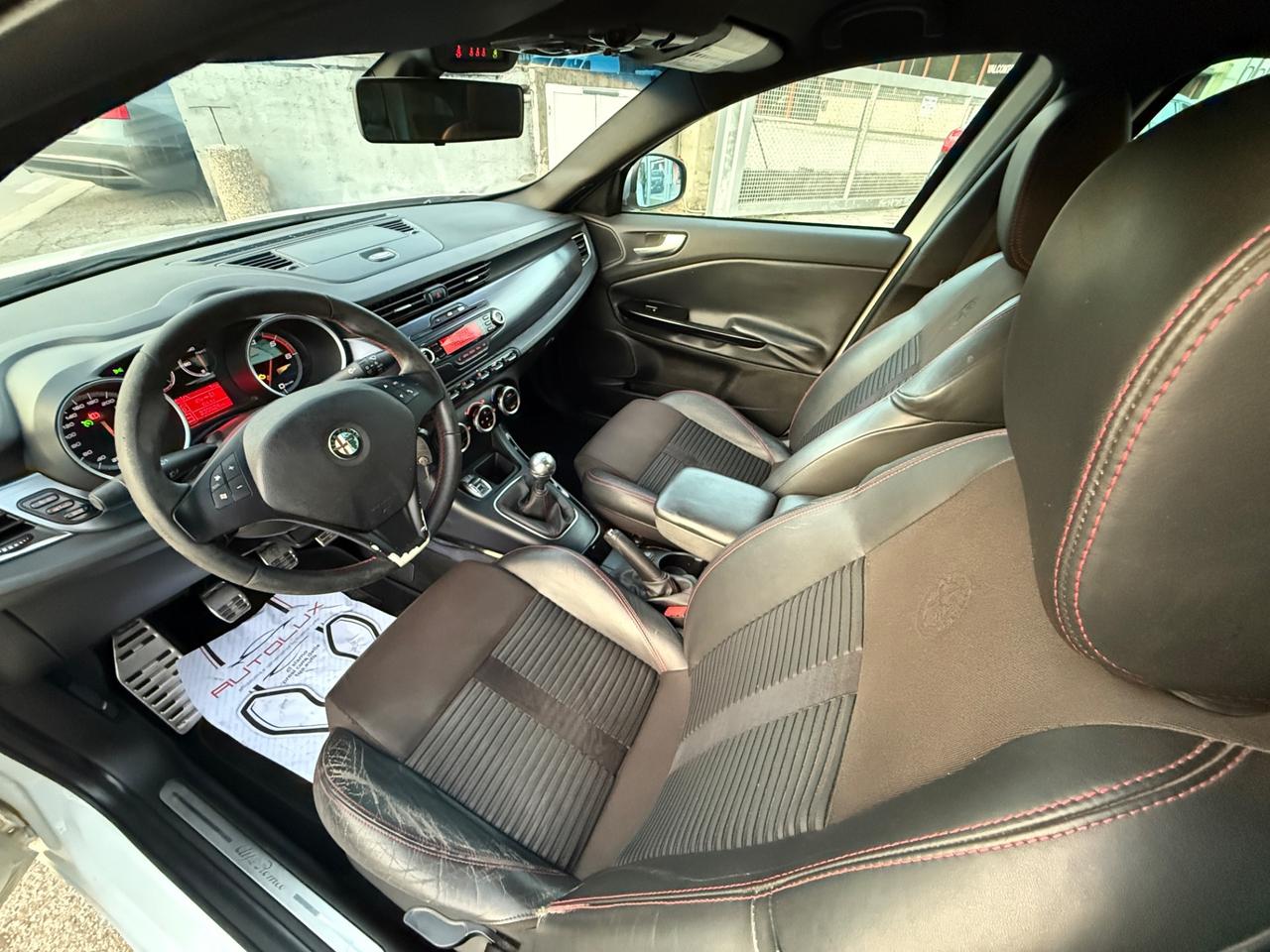 Alfa Romeo Giulietta 2.0 JTDm-2 140 CV Exclusive