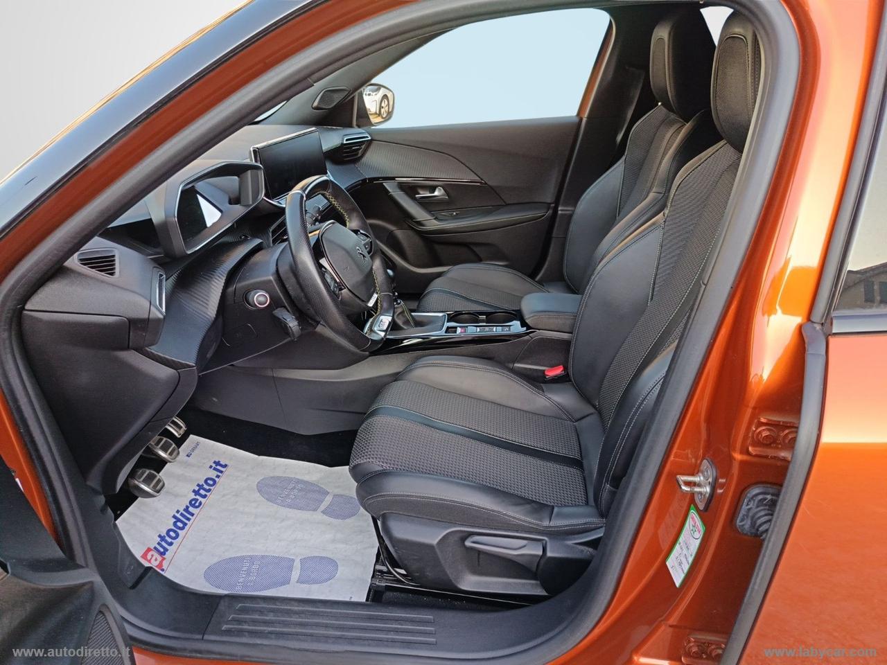 PEUGEOT 2008 PureTech 130 S&S GT Line