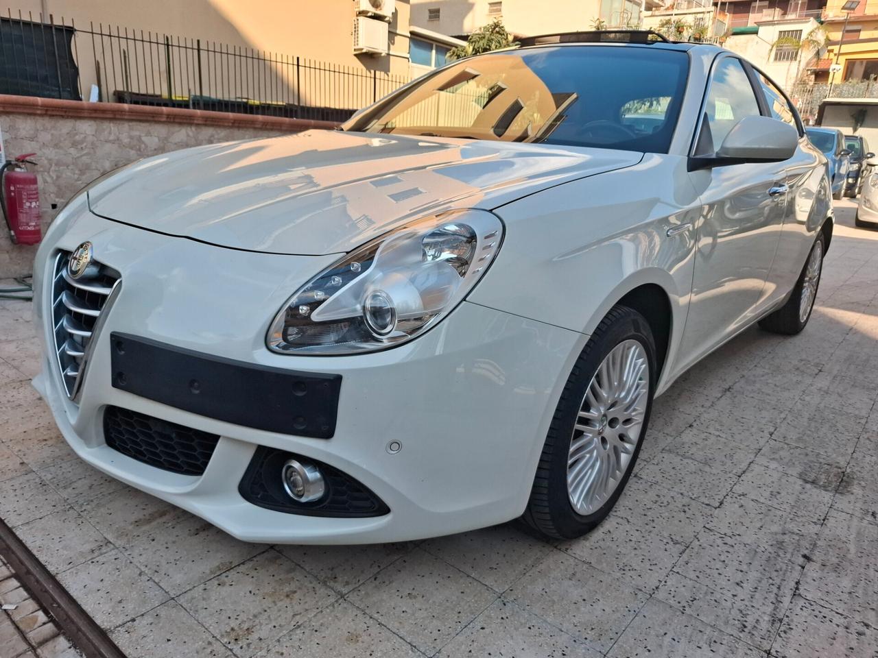 Alfa Romeo Giulietta - 1.6 JTD Pelle Navigazione