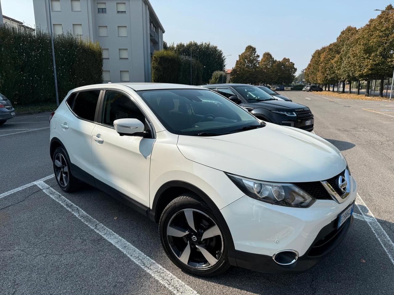 Nissan Qashqai 1.6 dCi DPF 360