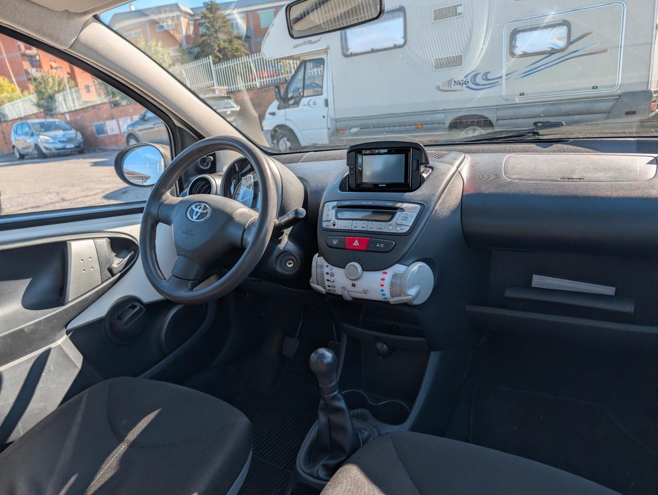 Toyota Aygo 1.0 12V VVT-i 5 porte Connect