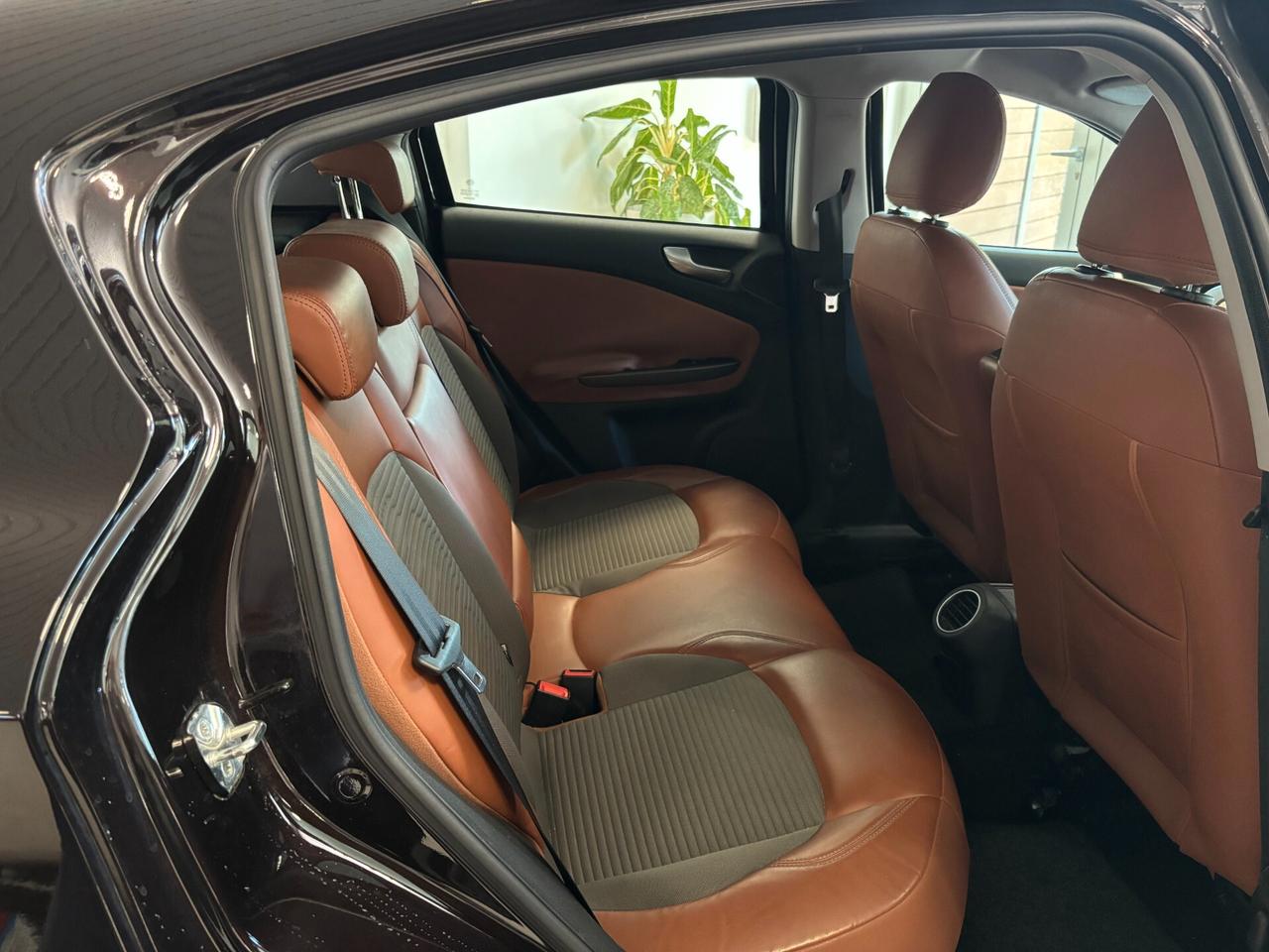 Alfa Romeo Giulietta 1.6 JTDm-2 105 CV Exclusive