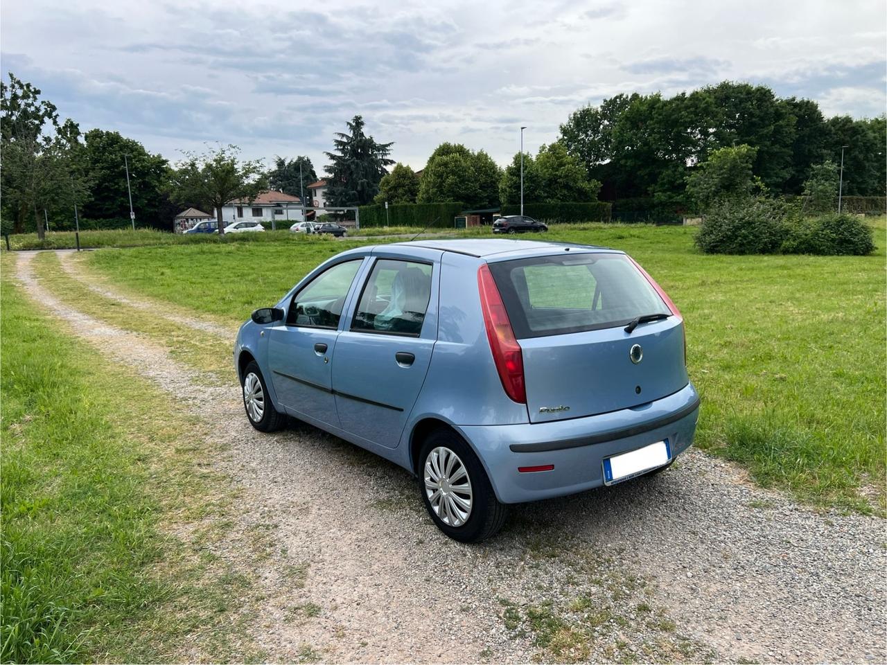 Fiat Punto 1.2 CON 12 MESI DI GARANZIA