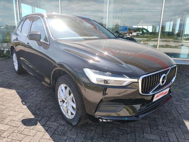 Volvo XC60 XC60 2.0D B4 Momentum Pro AWD Auto. IVA deducibile