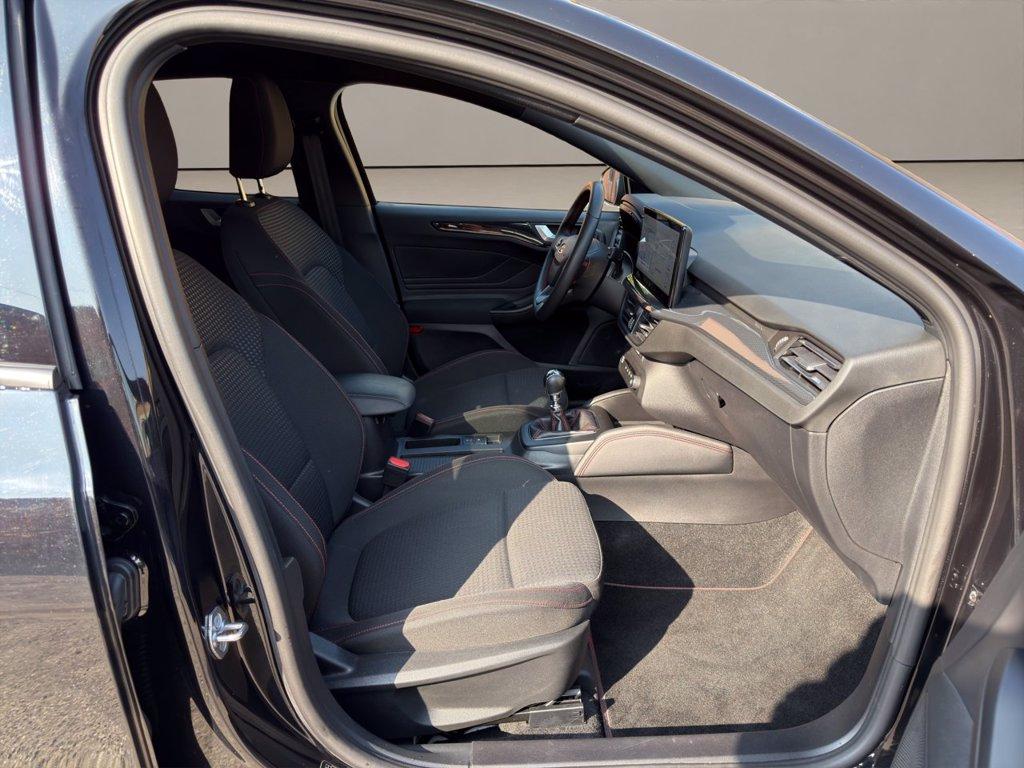 FORD Focus 1.0t ecoboost h st-line x 125cv del 2024