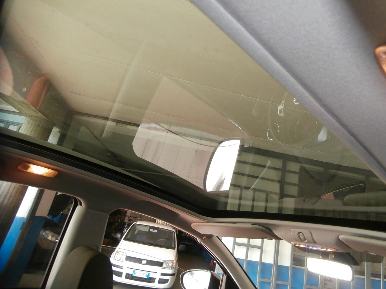 Nissan Qashqai 2 1.5 dCi DPF Tekna 7posti