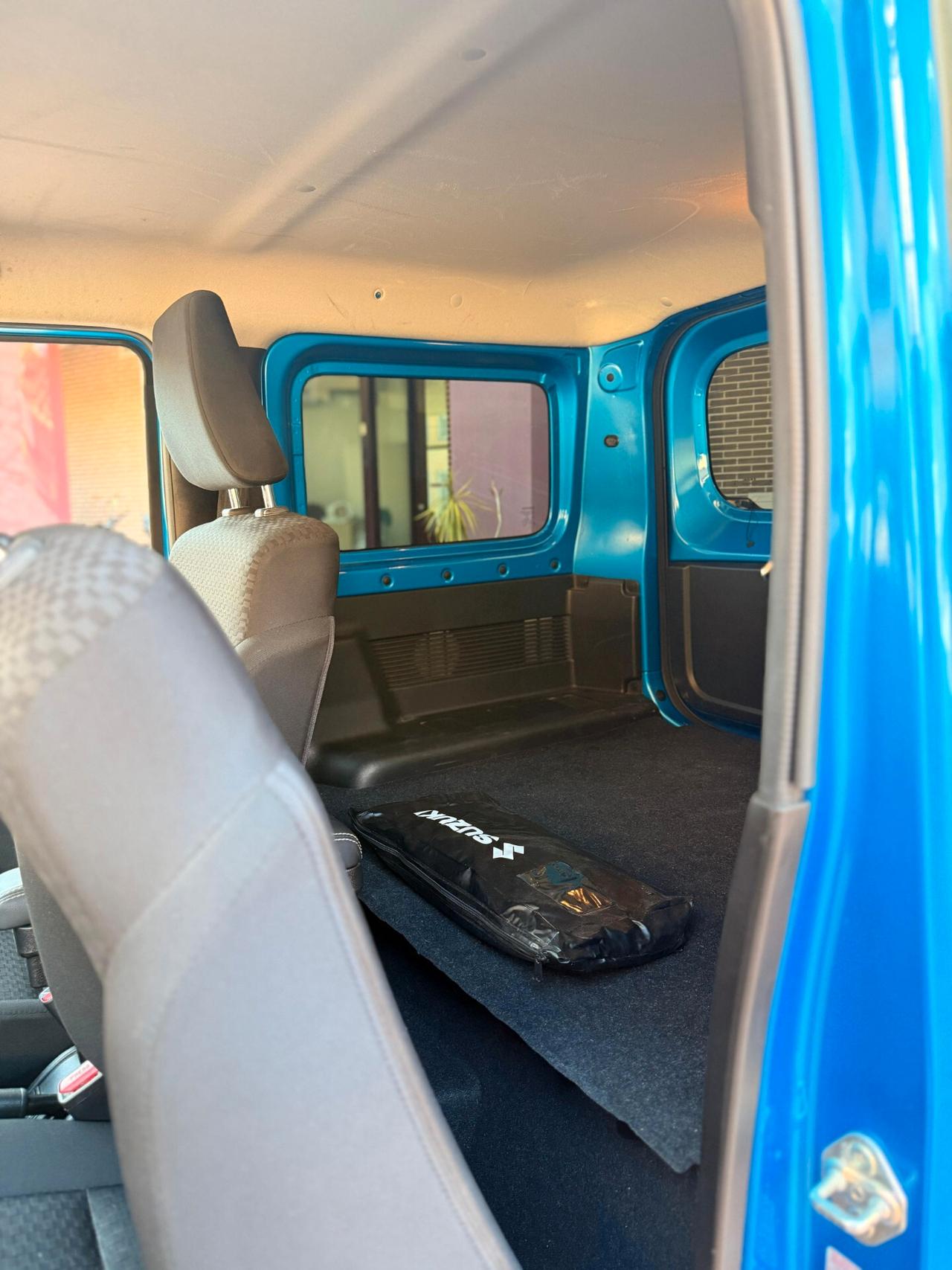Suzuki Jimny 1.5 5MT PRO (N1)