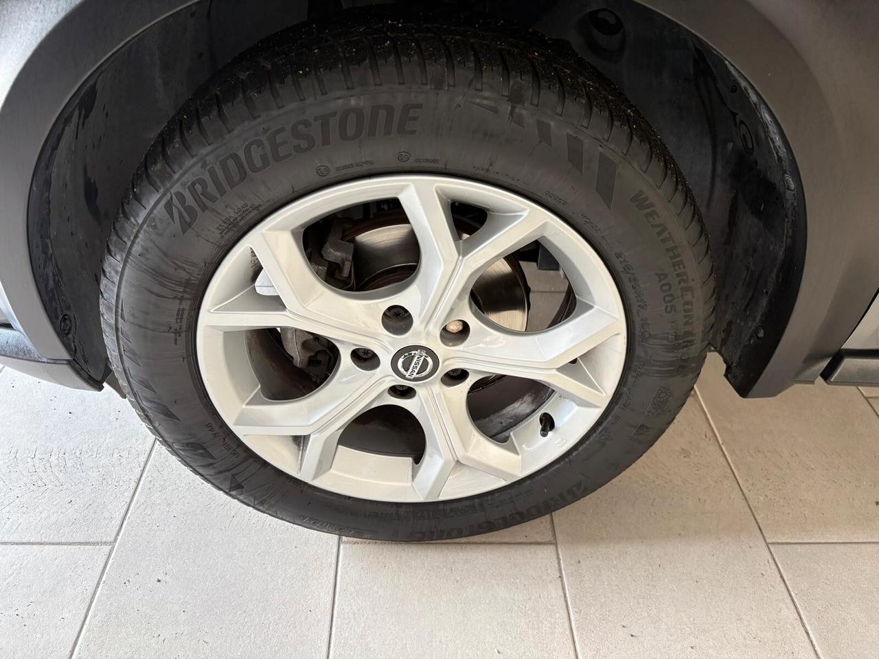 Nissan Juke 1.0 DIG-T 114 CV N-Connecta