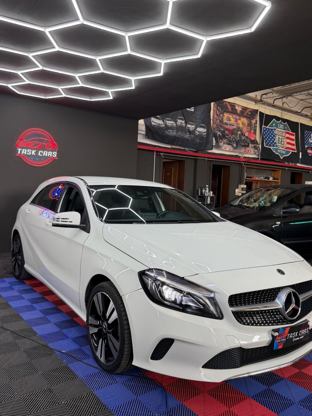 Mercedes-benz A 180 d Premium