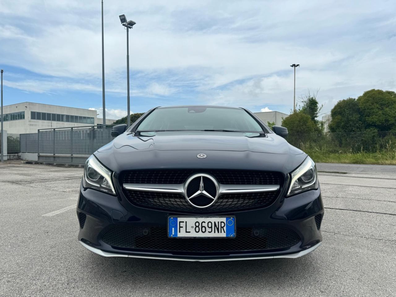 MERCEDES CLA 200d S.B. Sport - Tetto Led Navi