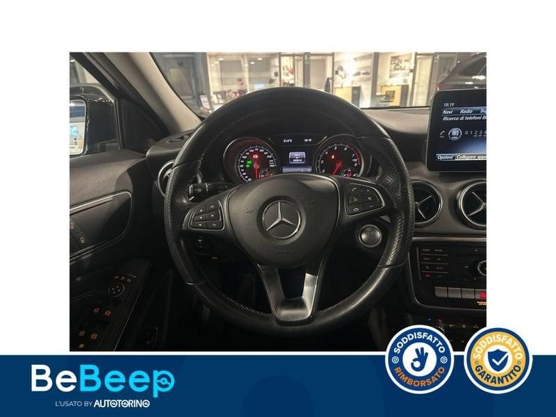 Mercedes-Benz GLA 180 SPORT AUTO