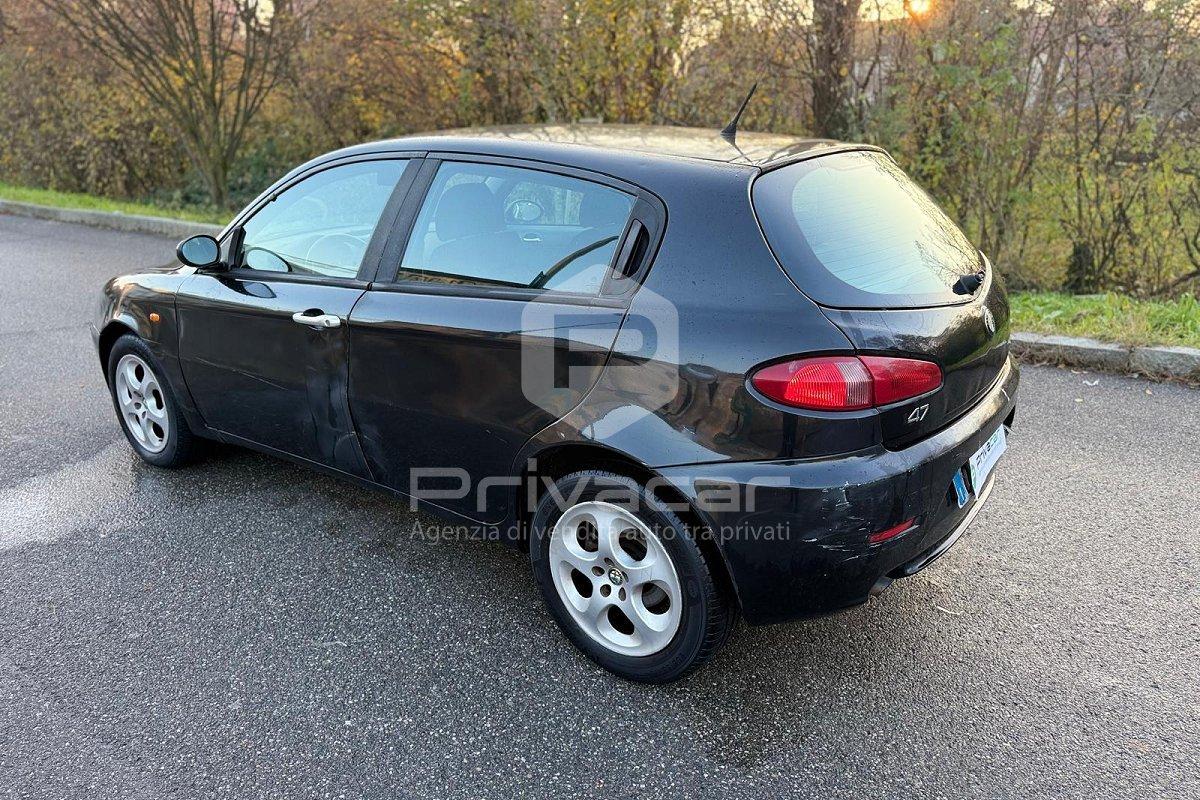 ALFA ROMEO 147 1.9 JTD (120) 5 porte Distinctive