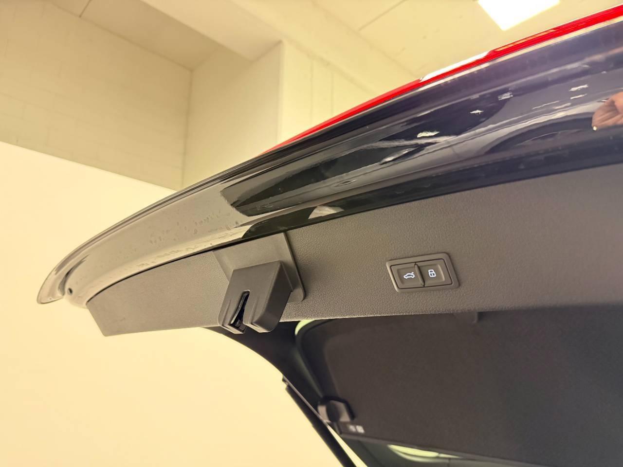 AUDI Q8 SPORTBACK E-TRON 55 QUATTRO S LINE - RENT TO BUY