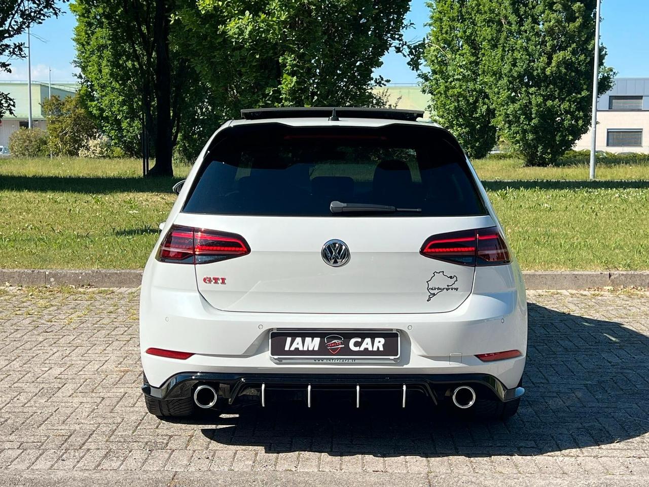 Volkswagen Golf GTI Performance 2.0 245 CV TSI DSG 5p.