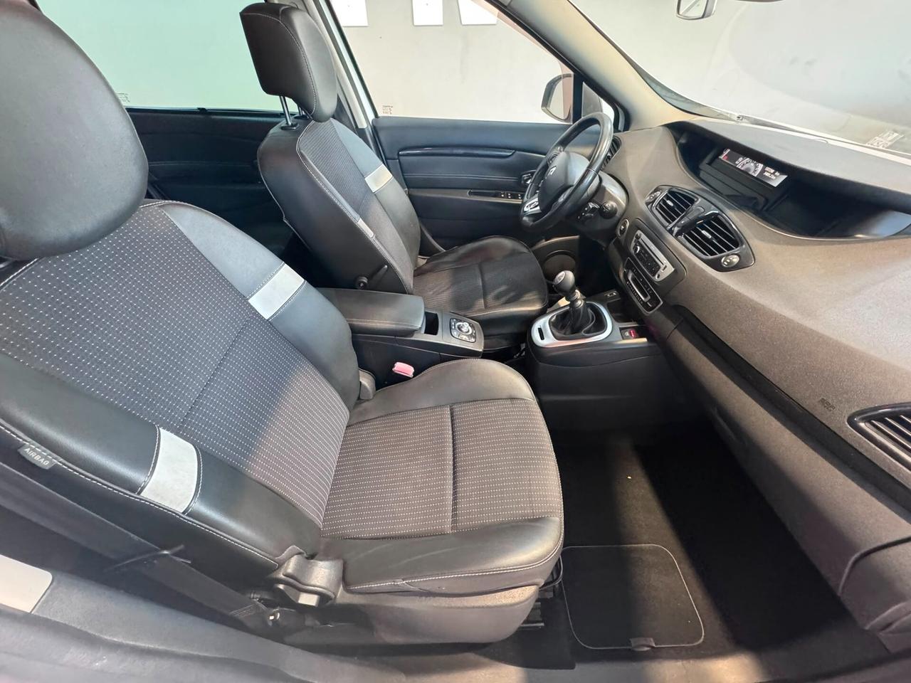 Renault Scenic Scénic 1.5 dCi 110CV Wave