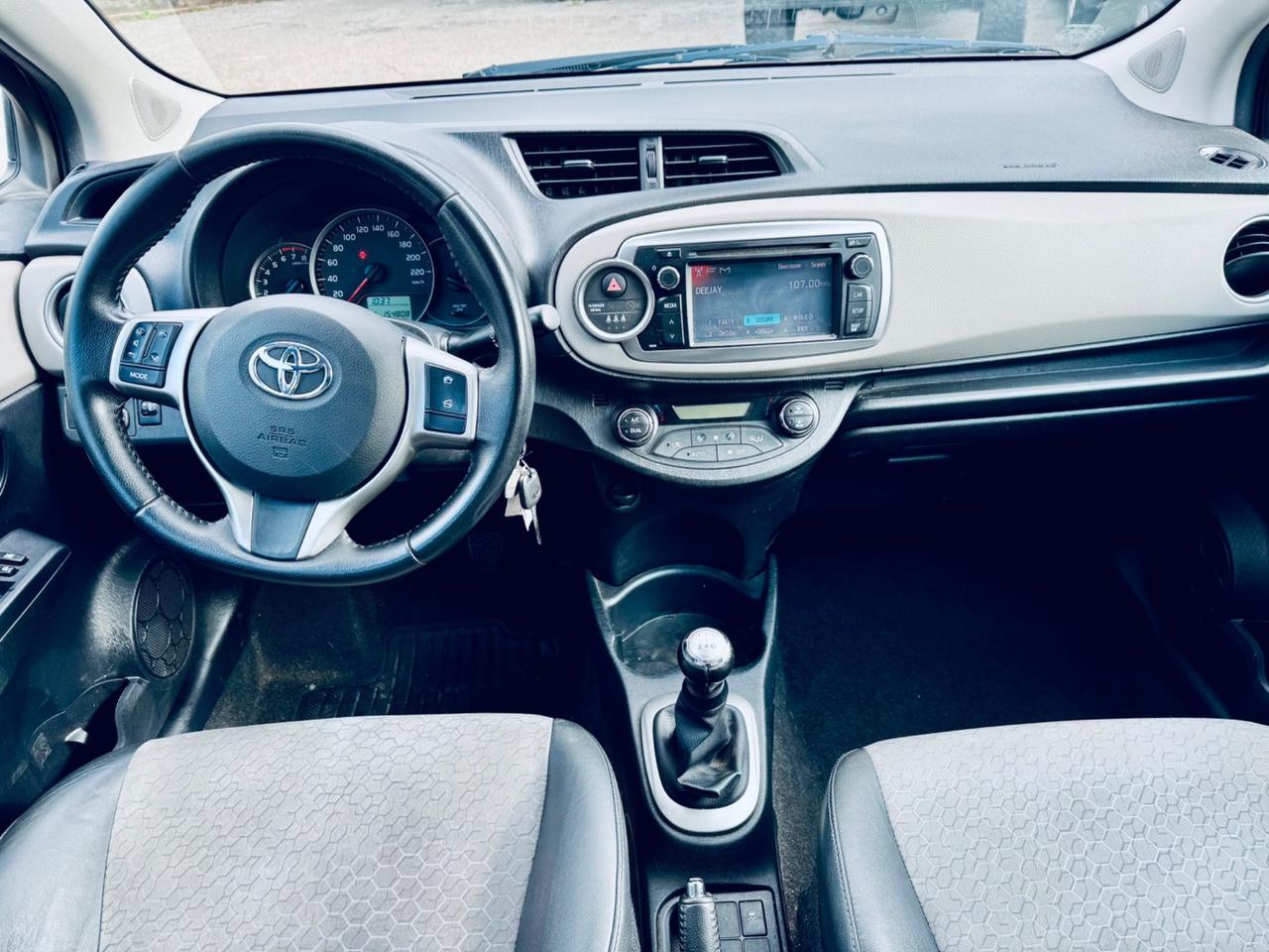 Toyota Yaris 1.0 5 porte Lounge OK NEOPATENTATI