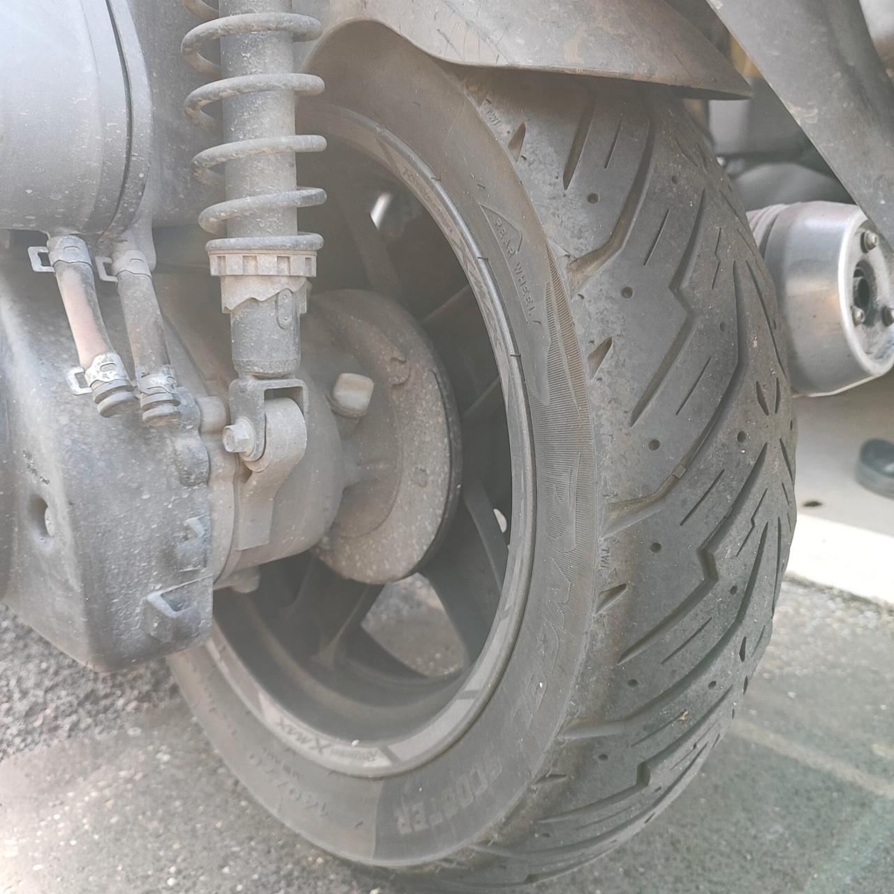 YAMAHA XMAX 250 – ANNO 2013 – € 1.400