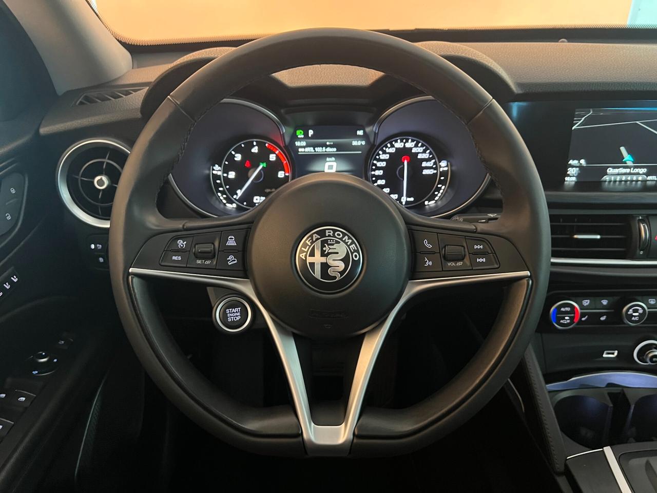 Alfa Romeo Stelvio 2.2 Turbodiesel 180 CV AT8 RWD Business