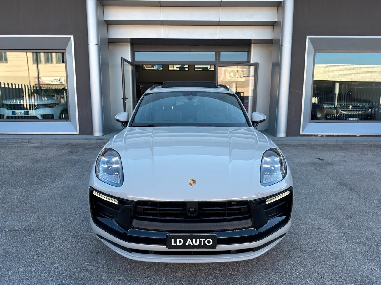 Porsche Macan 2.0 T TETTO APRIBILE