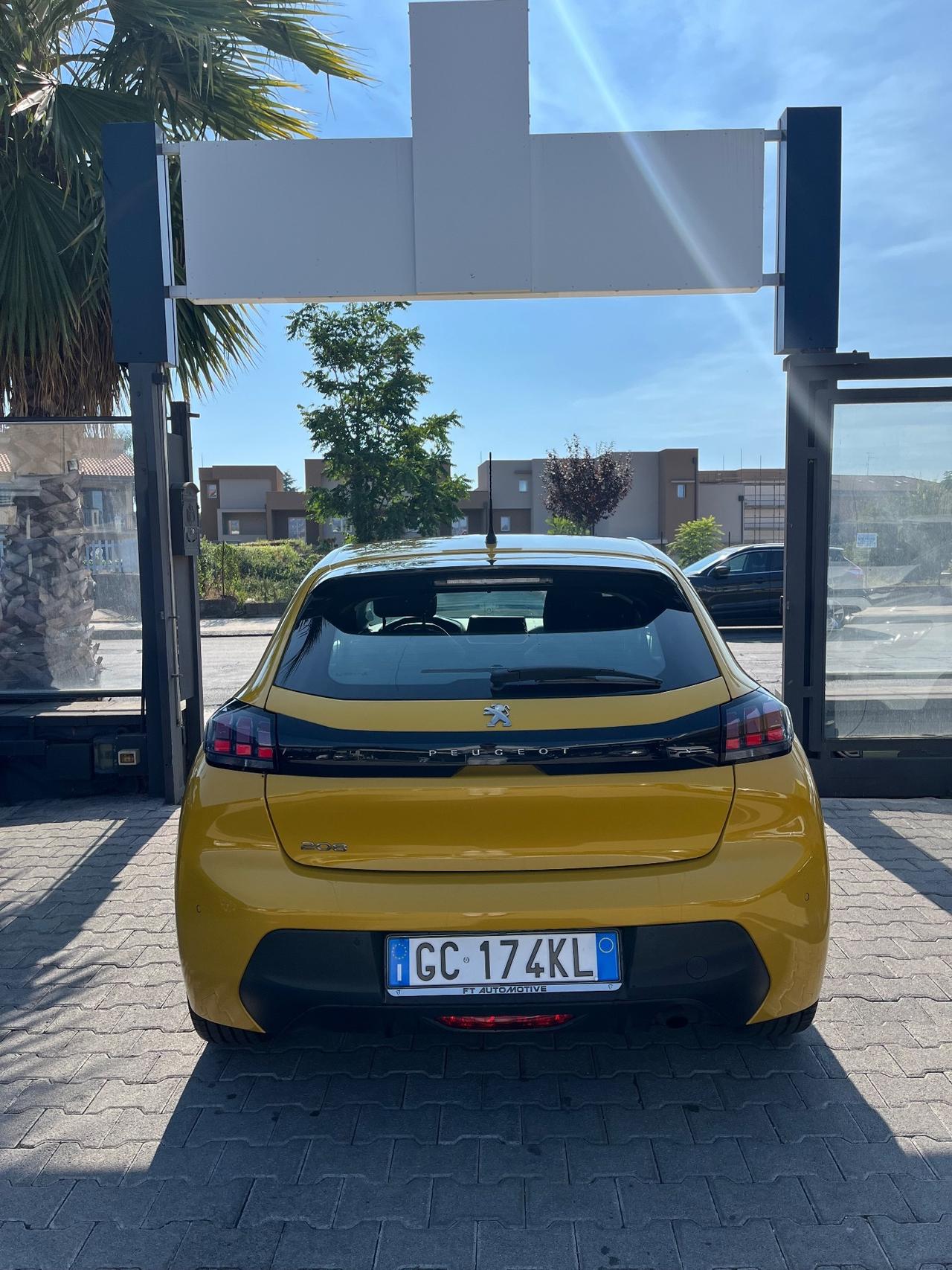 Peugeot 208 PureTech Allure