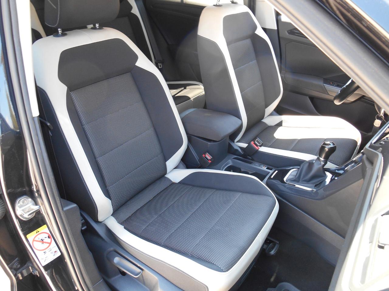 Volkswagen T-Roc 1.6 TDI SCR Advanced BlueMotion Technology OK NEOPATENTATI