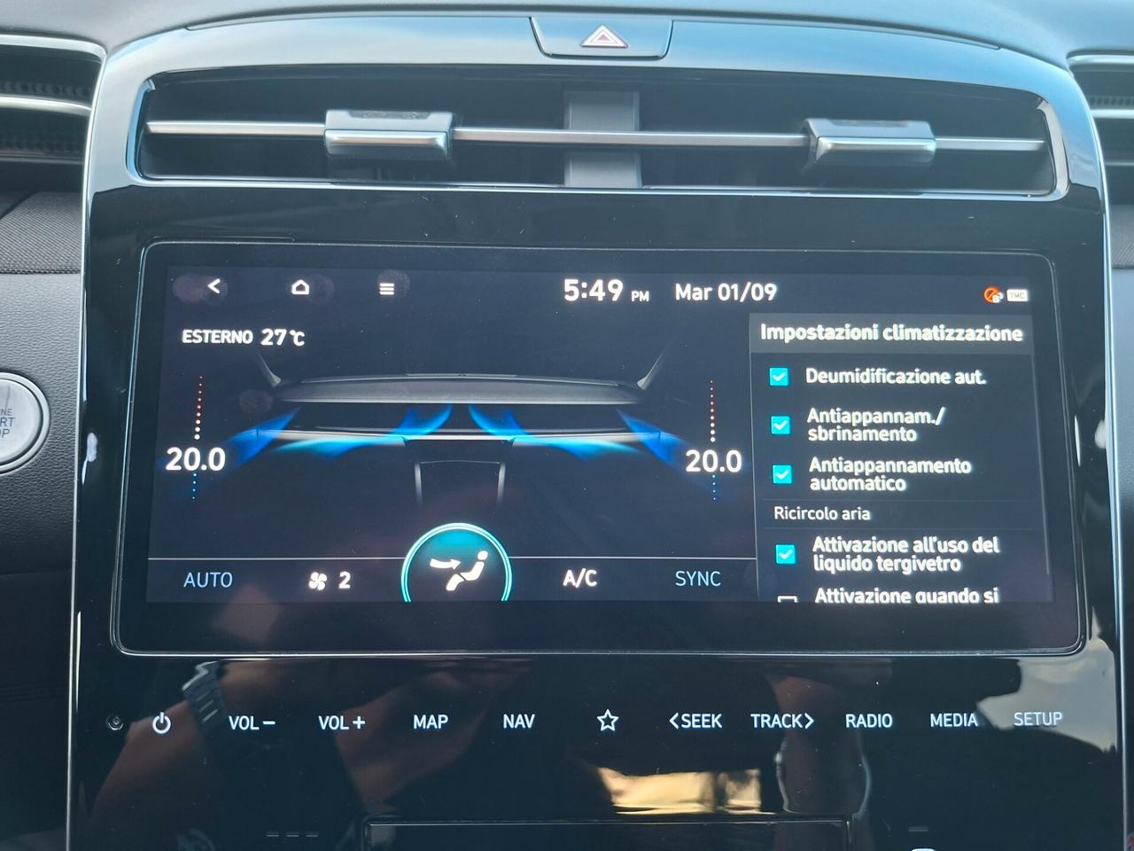 HYUNDAI TUCSON 1.6 CRDI-136cv*B-LED*NAVY*RADAR
