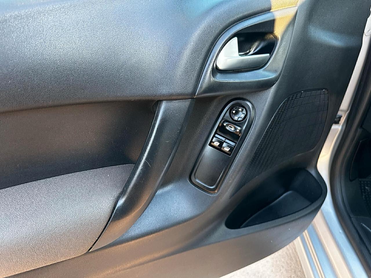 Citroen C3 1.2HDI BENZINA.187000km 2014 neop ok