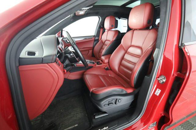 PORSCHE Macan Macan 3.6 Turbo Performance