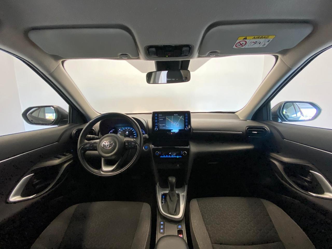 Toyota Yaris Cross 1.5 Hybrid E-CVT Business