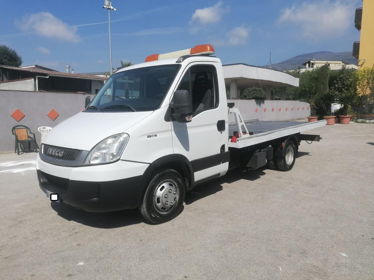 Iveco DAILY Carroattrezzi 35C18 3.0 TDI 2008