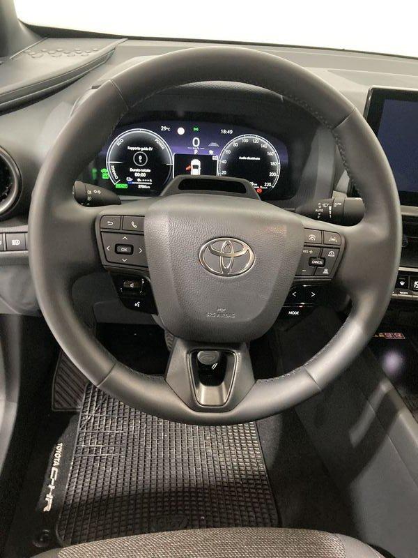 Toyota C-HR Plug-in Hybrid 220 Trend