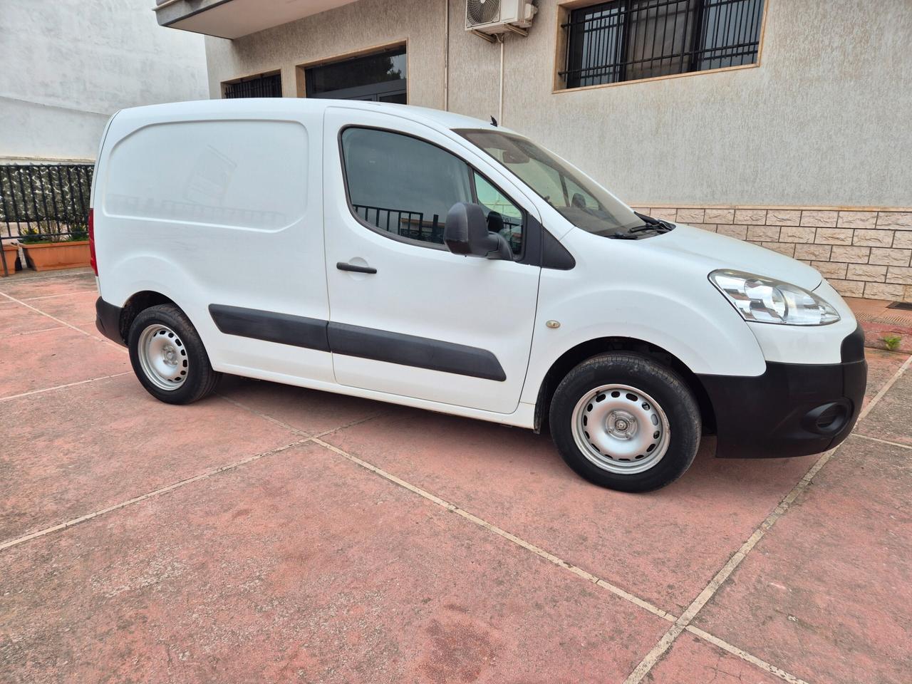 Peugeot Partner 1.5 90CV