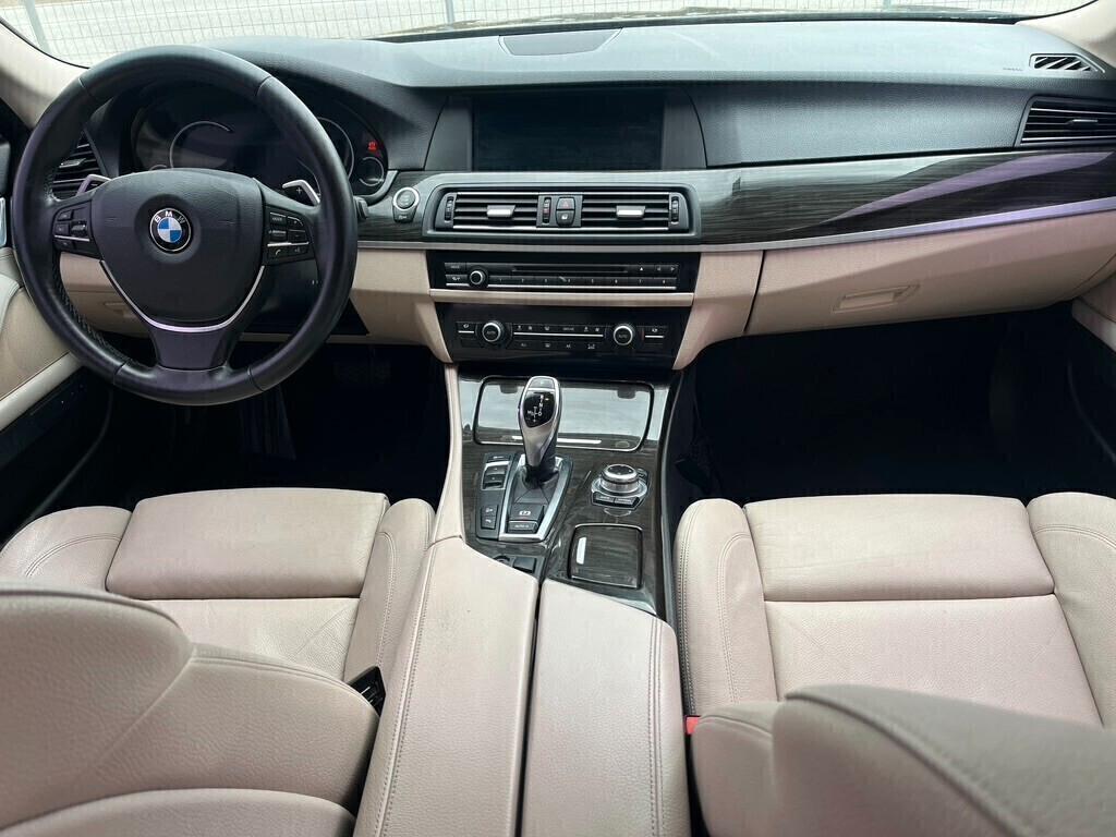 Bmw 525 525d xDrive Touring Luxury