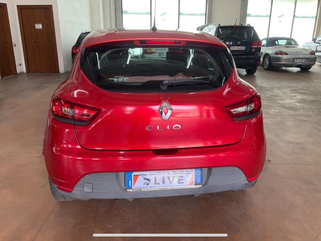 Renault Clio 1.2 75CV 5 porte Wave