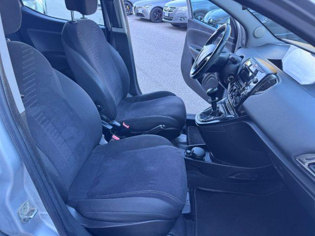 LANCIA Ypsilon 1.2 69 CV 5 porte GPL Gold OK NEOPATENTATI LPG