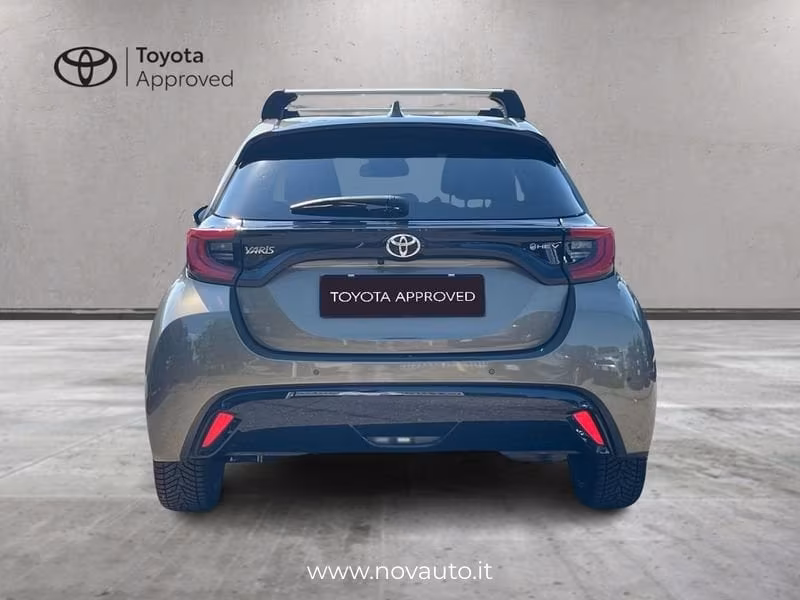 Toyota Yaris Hybrid 130 Lounge MY24