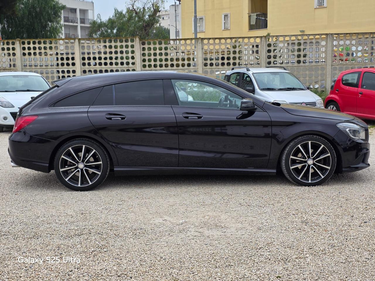 Mercedes CLA 200 CDI S.W. Automatic Premium Dark Night