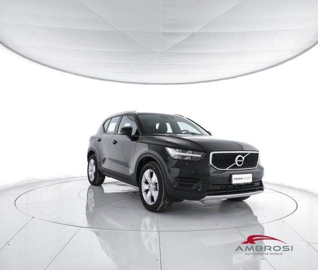 VOLVO XC40 T2 Momentum Core Auto