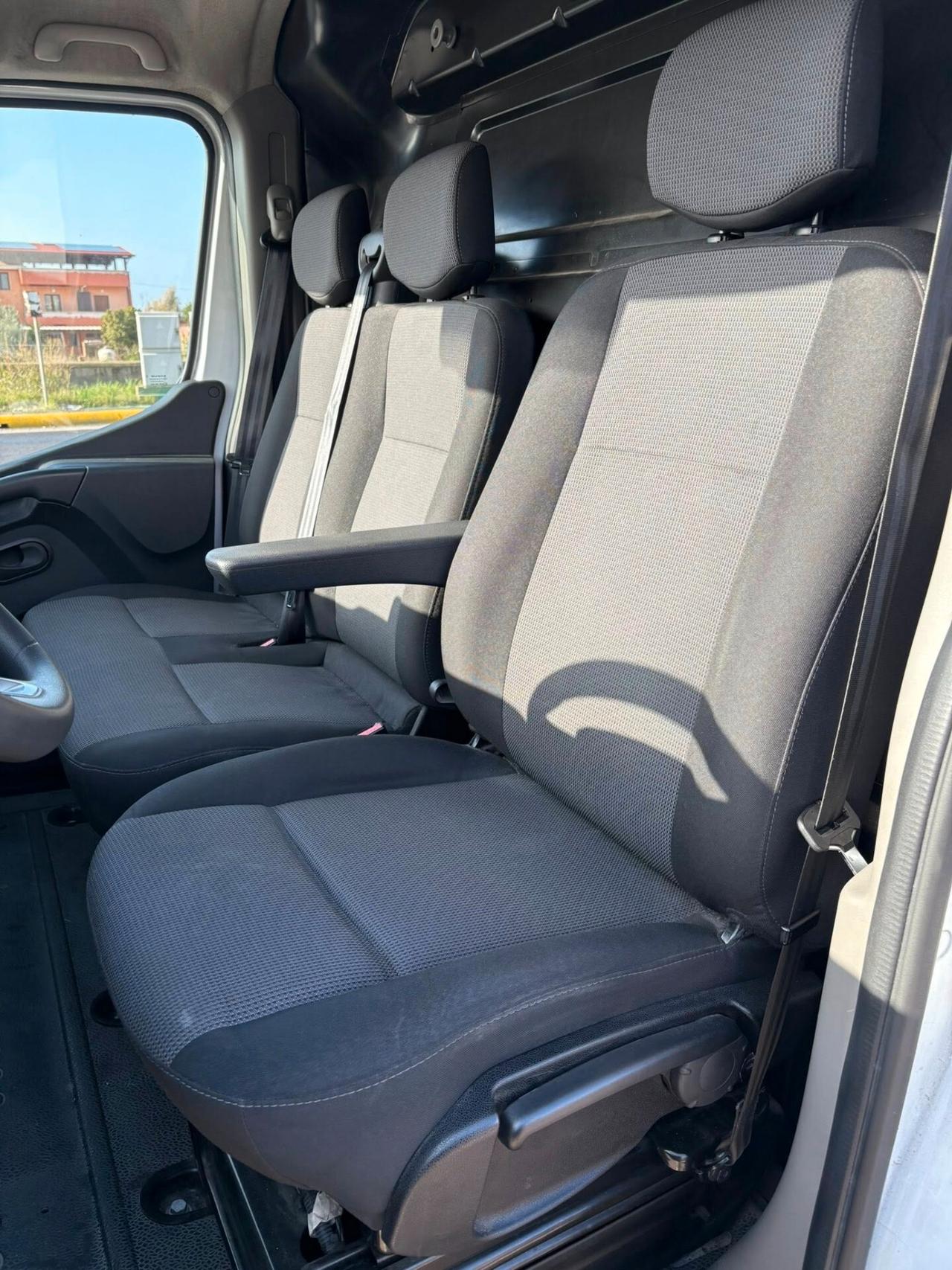 Renault Master T35 2.3 dCi 150 PL-TM Furgone Energy Ice