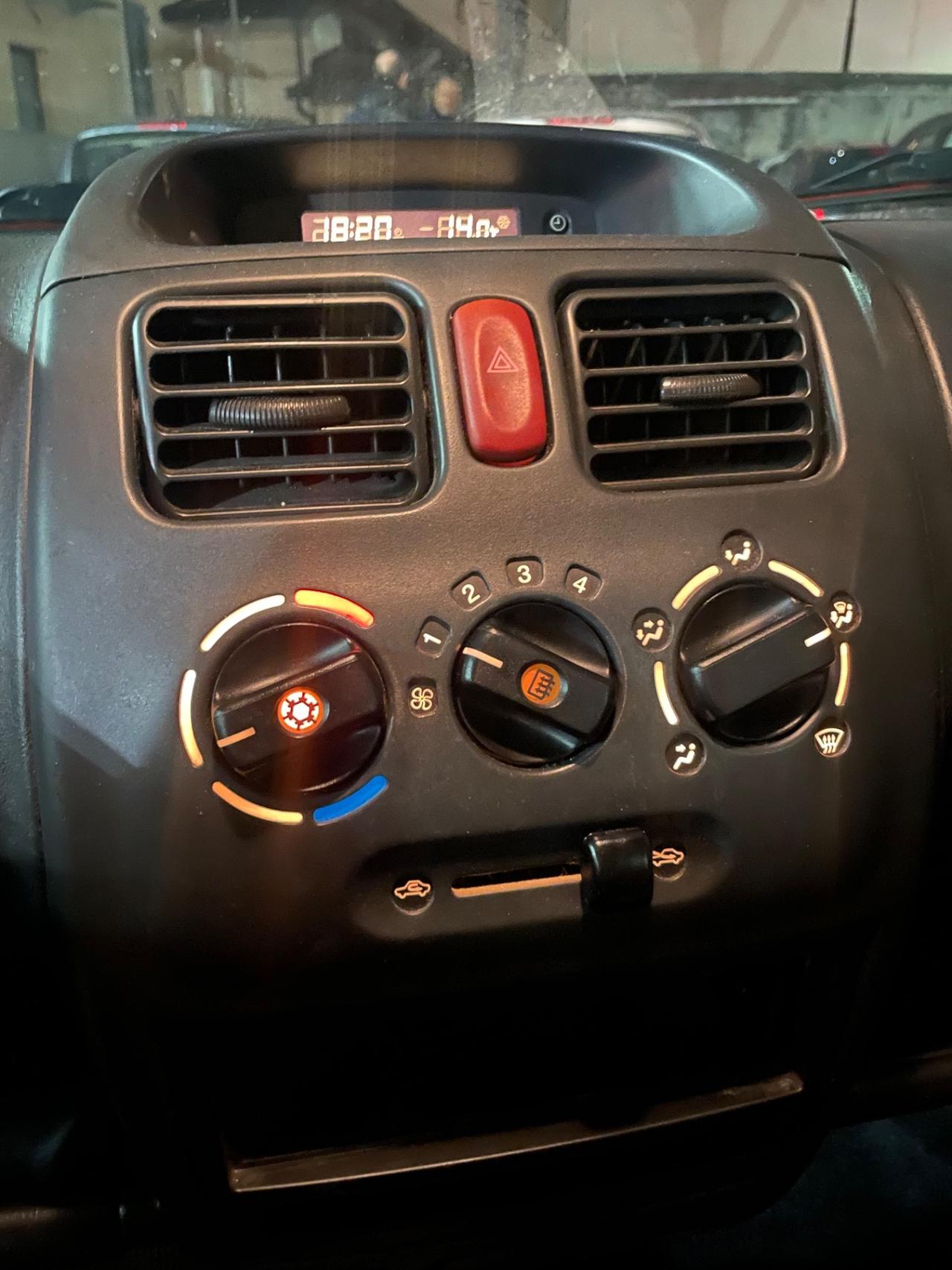 Opel Agila 1.2 Neopatentati Euro 4