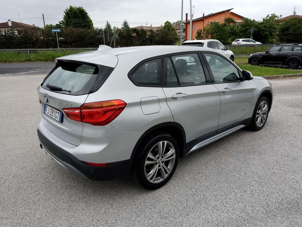 BMW X1 18 d Sport xDrive Steptronic
