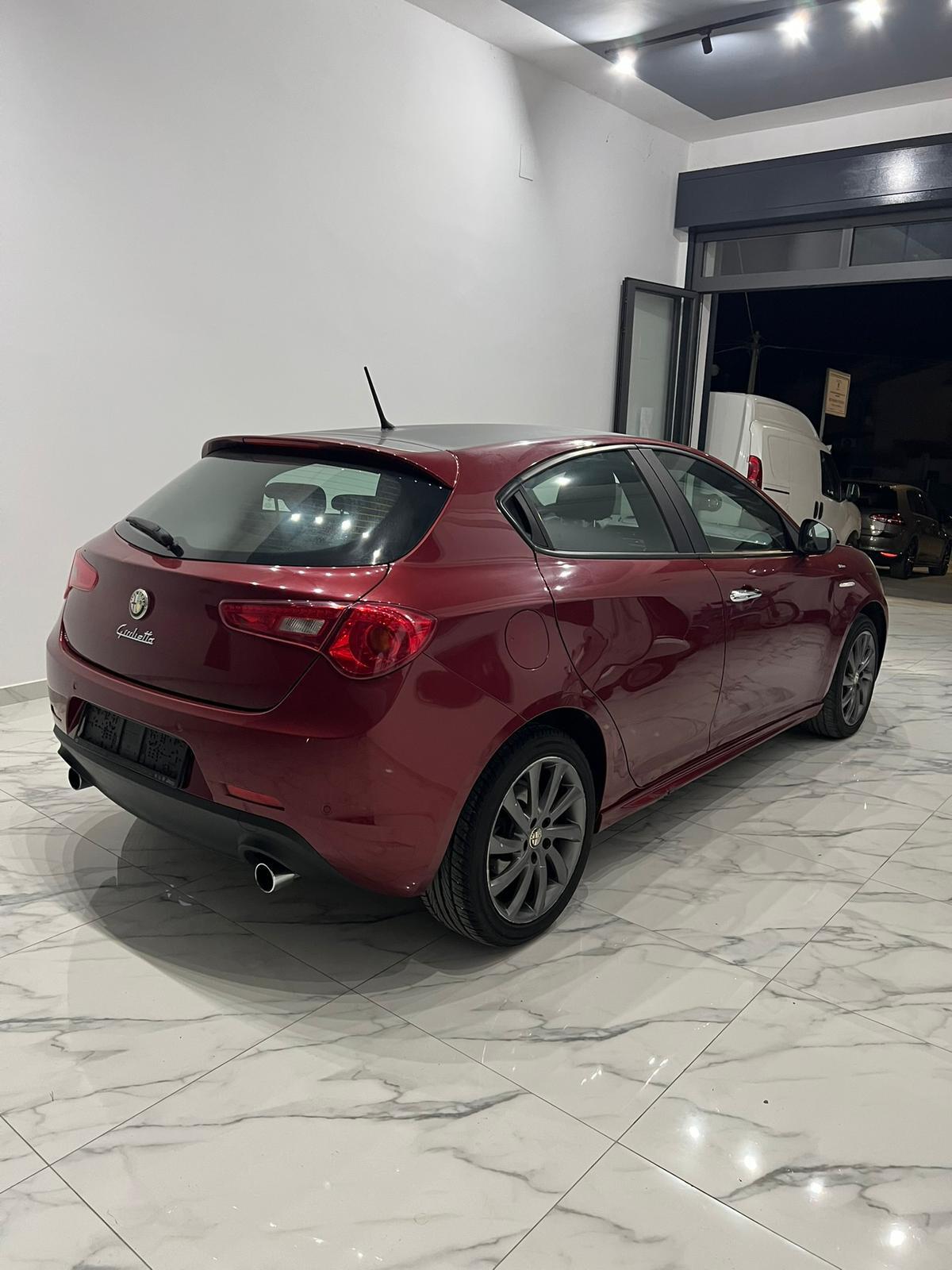 Alfa Romeo Giulietta 2.0 140 CV (VENDUTA)