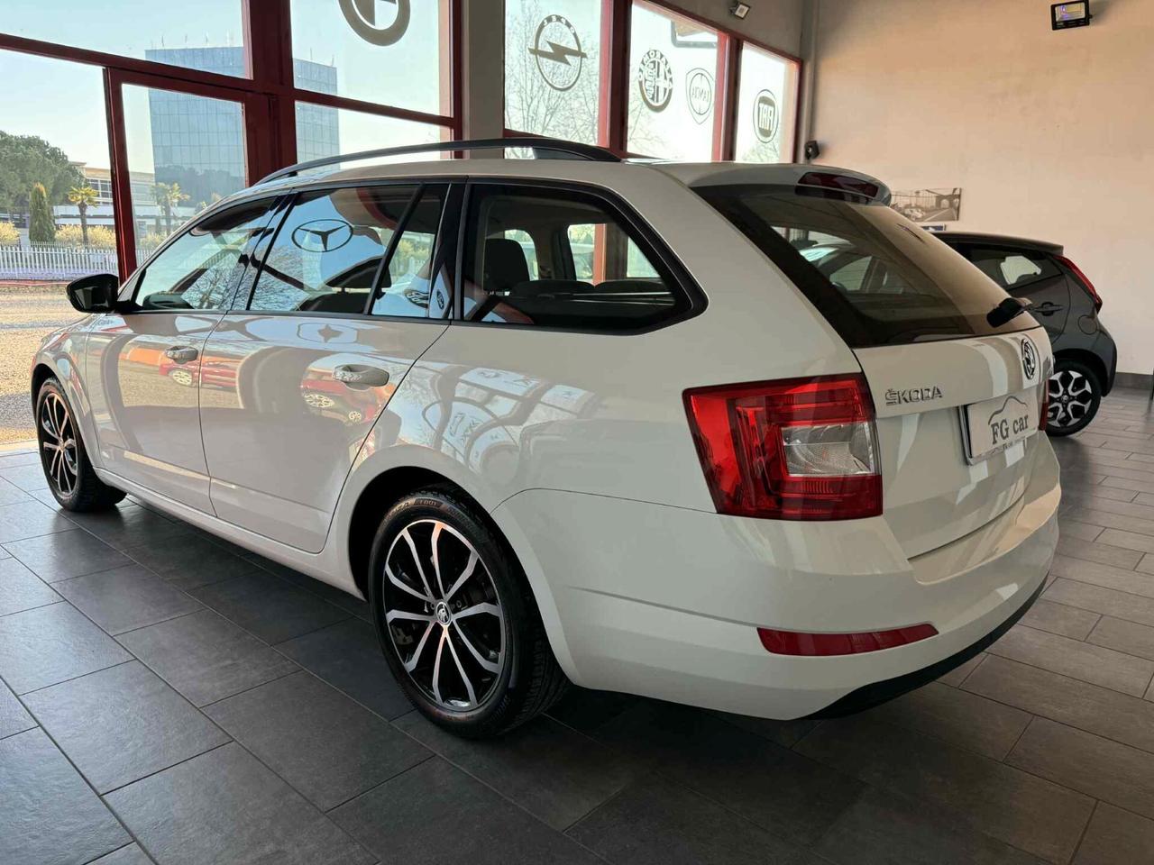 Skoda Octavia 1.6 TDI CR 110 CV Wagon Ambition