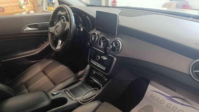 MERCEDES-BENZ CLA 180 d S.W. Premium GARANZIA ASSICURATIVA!
