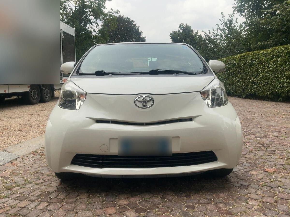 Toyota iQ 1.0 Sol