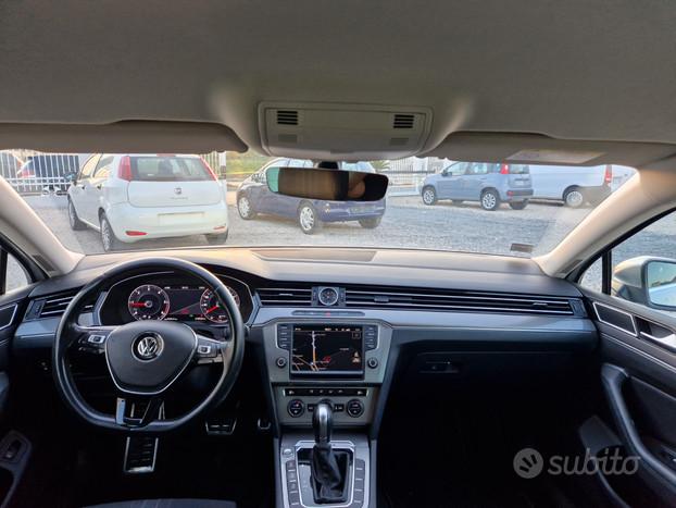 Volkswagen Passat Business Alltrack 2.0 BiTDI 240 CV 4MOT DSG Exec. BMT