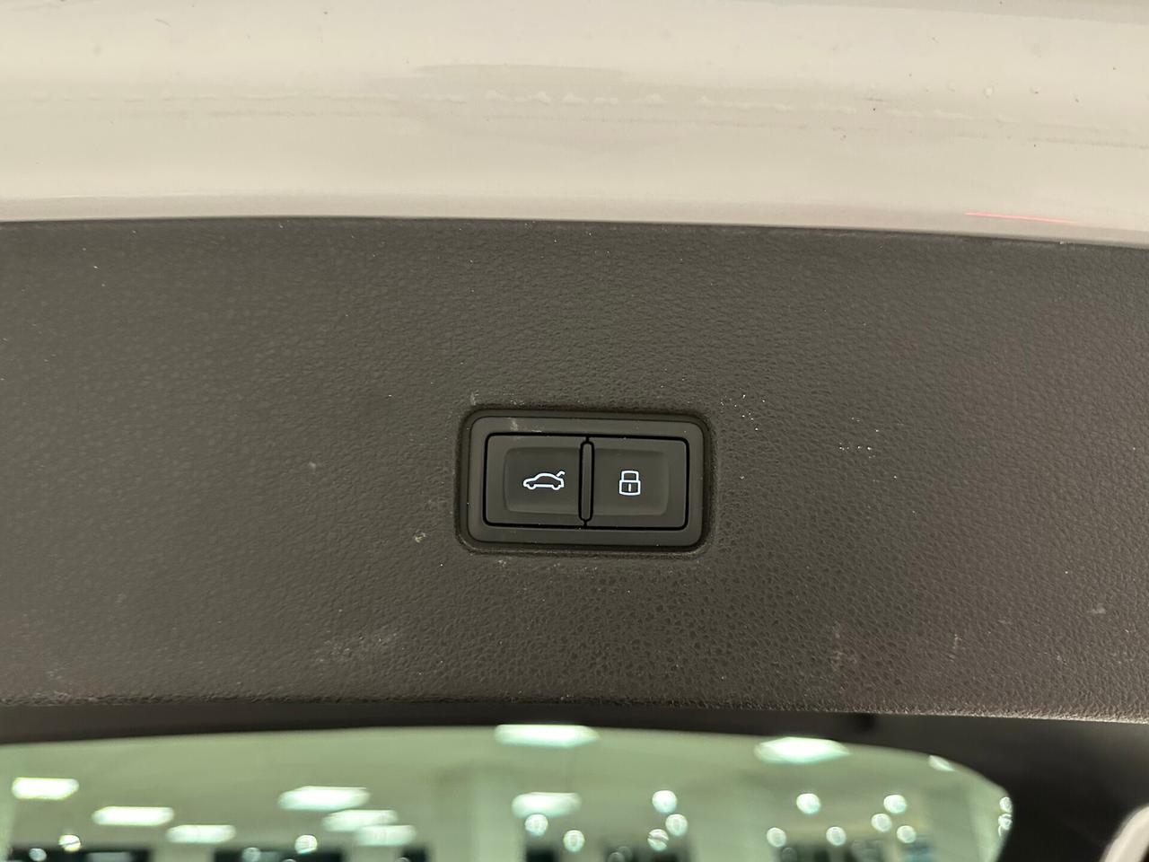 Audi Q8 50 TDI 286CV quattro tiptronic S-line 2022