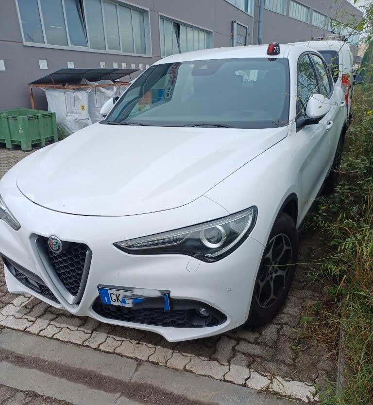 Alfa Romeo Stelvio 2.2 Turbodiesel 160 CV AT8 RWD Business 07/2022