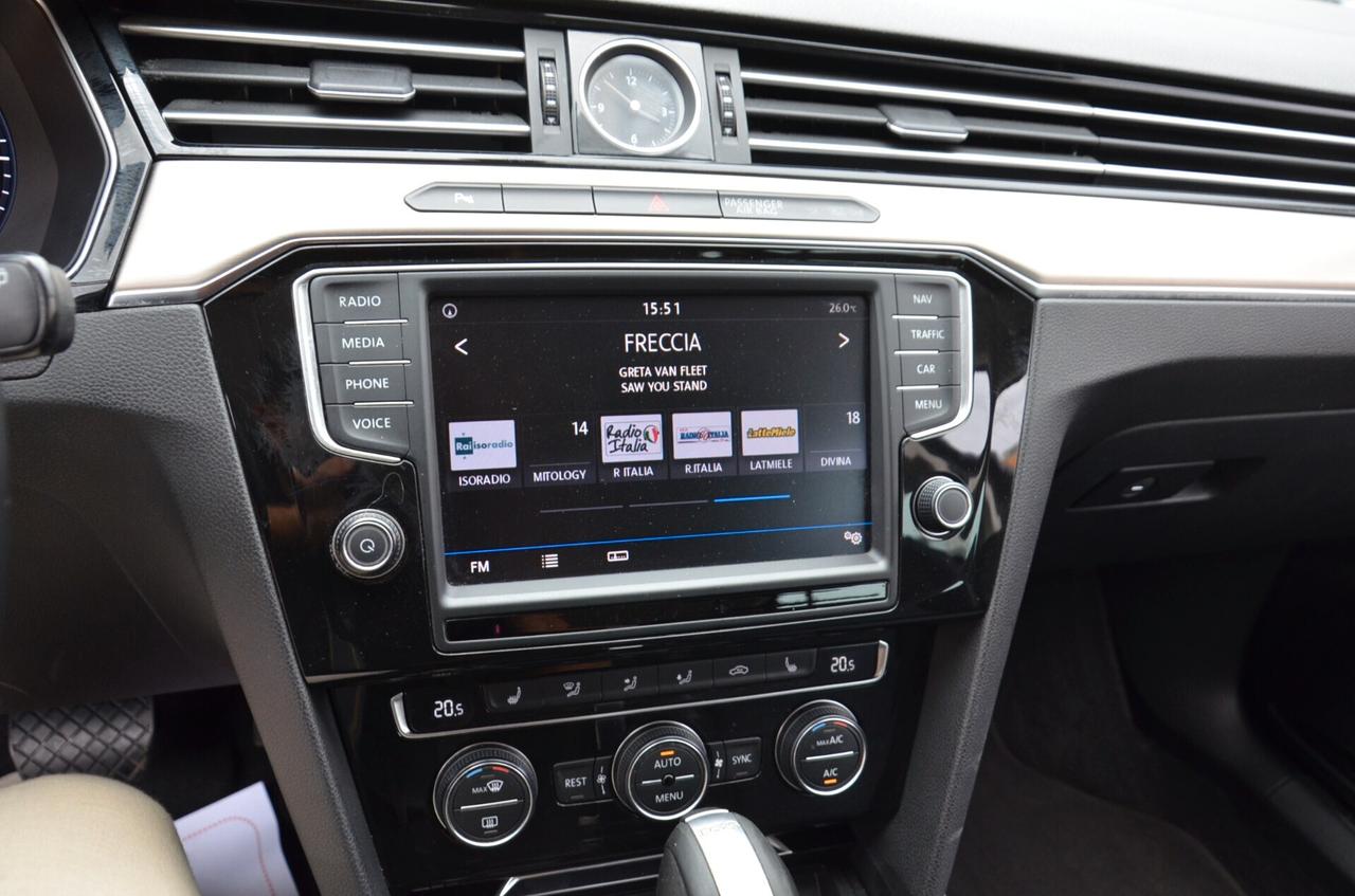 Volkswagen Passat Variant 2.0 TDI DSG Highline BlueMotion Technology