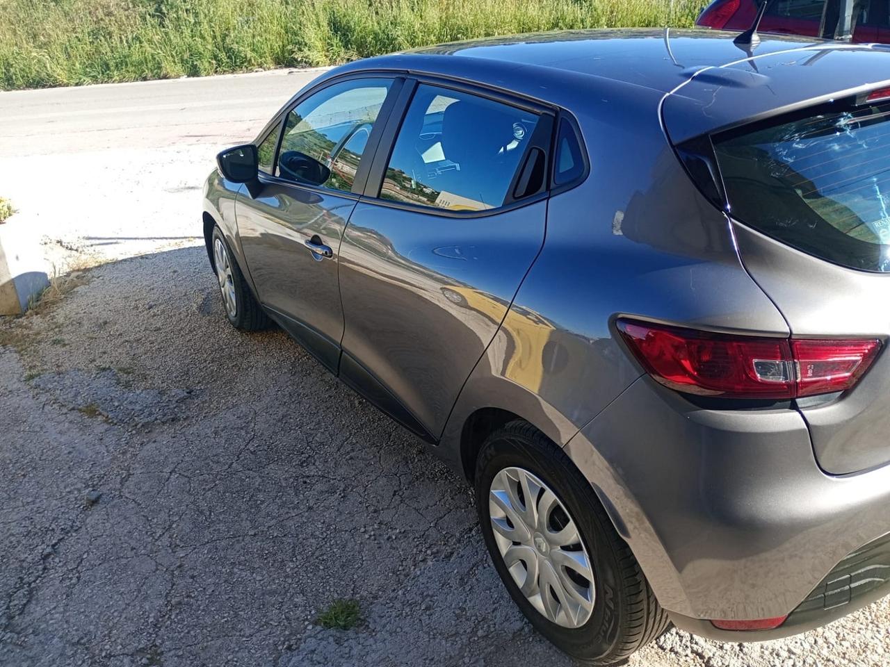 Renault Clio 1.5 dCi 8V 75CV 5 porte Live